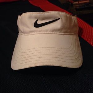 Nike golf visor