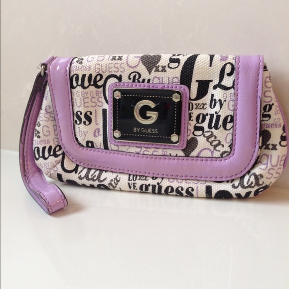 Guess wristlet clutch G by Guess