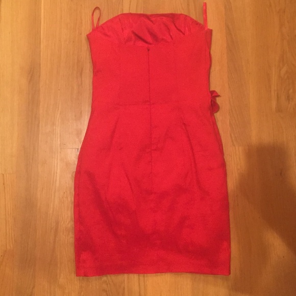 Strapless red dress from Cache - Picture 2 of 2