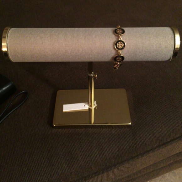 Tory burch bracelet - Picture 2 of 2