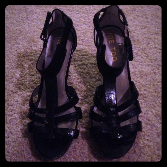 Sandal