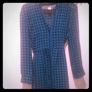 Cute teal plaid tunic.