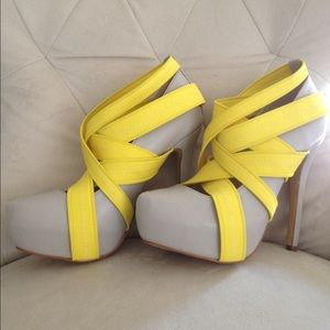 New Colin Stuart leather strappy platform