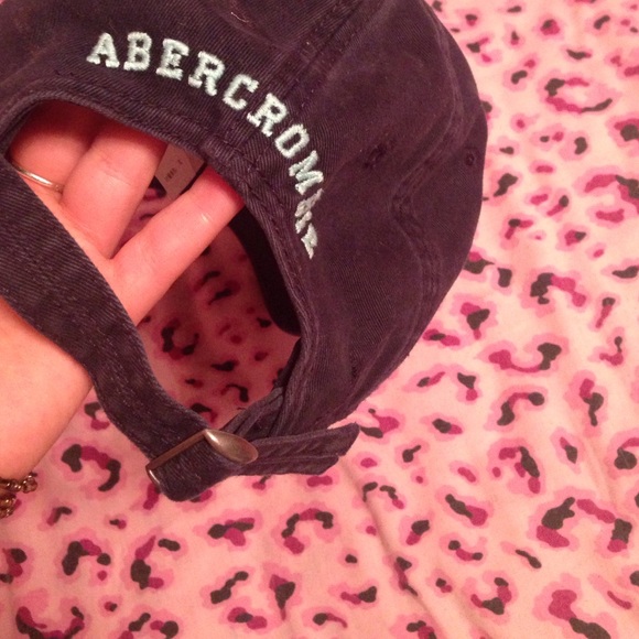 Hat - Picture 2 of 2