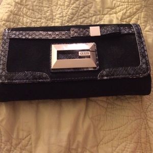 Guess wallet