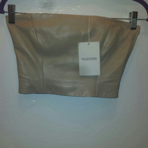 🔥 Reduced🔥Valentino  Lambskin Cropped Top - Picture 1 of 1