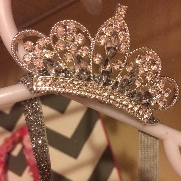 Infant tiara headband - Picture 2 of 3