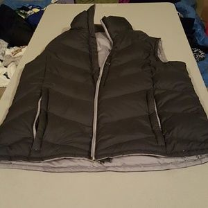Black and gray reversible Columbia sportsware vest