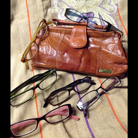 Super Cute Burberry Glasses Frames - Picture 4 of 4