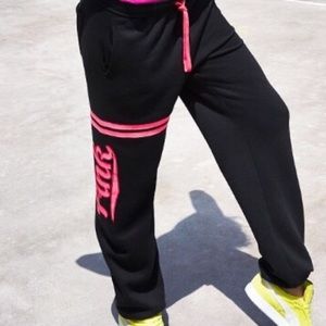 PINK New Campus Pants. Brand new.