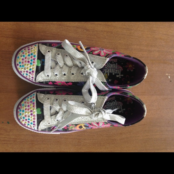 Twinkle toes shoes - Picture 1 of 3