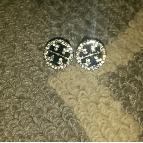 Bundle for @4awesomekids