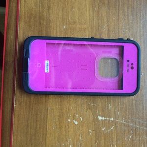 iPhone 5 lifeproof case