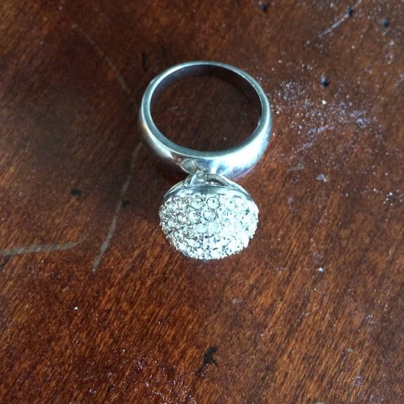 Sparkling globe shaped ring