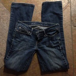 Size 24 Levi's slight curve skinny boot cut Jean