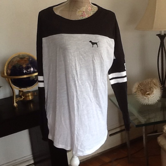 PINK Victoria's Secret Tops - SOLD BUNDLED BNWT VS PINK open back crew TEE