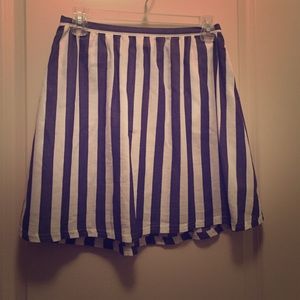 Lauren Conrad skirt size small