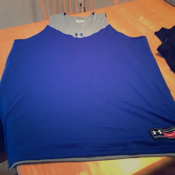 Men's Never Worn Basketball tank