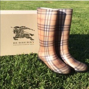 BURBERRY RAINBOOTS AUTHENTIC