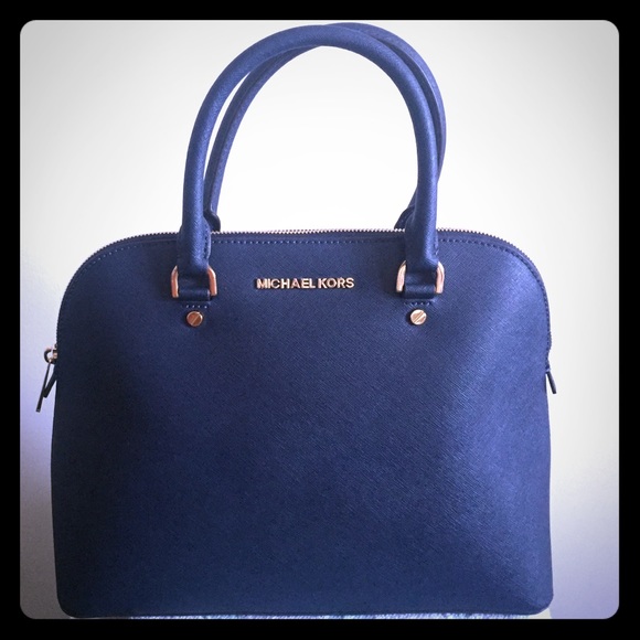 Micheal Kors Cindy Large Saffiano Leather Satchel