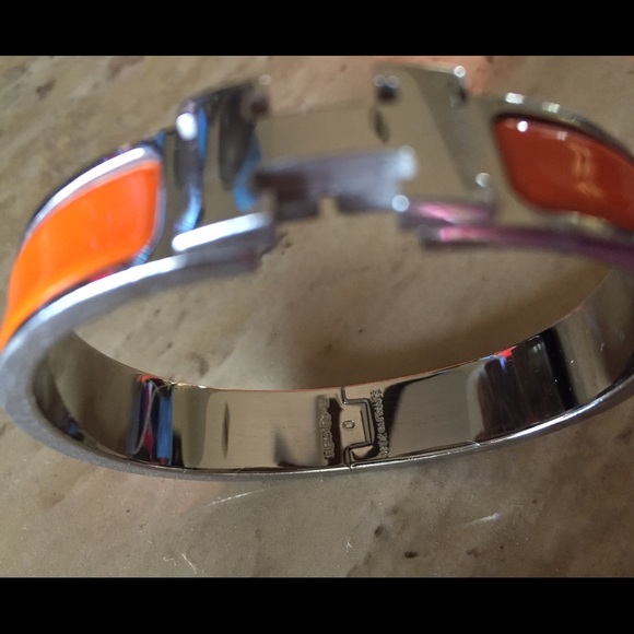 Authentic HERMES Clic Clac!๐ - Picture 3 of 3