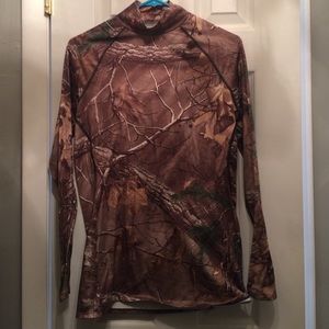 Under armour scent control top