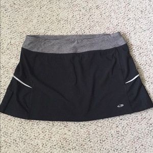 Black workout skort