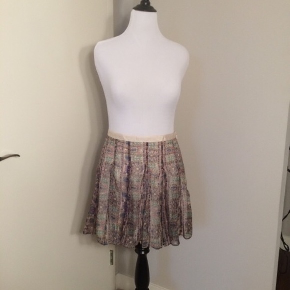 NWT Pleated Paisley Skirt