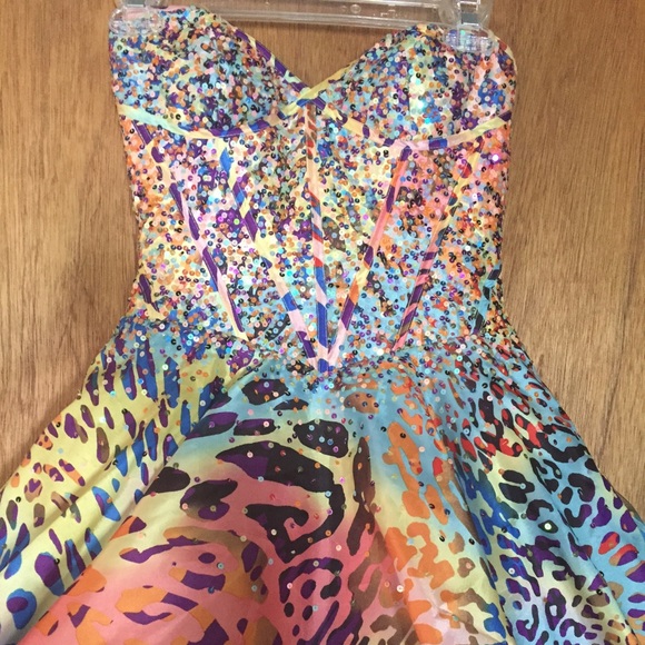 animal print prom dresses 2015 Leopard print = instant main character energy. Bold, fierce, and SOO unforgettable for prom night. Animal Print Prom Dress, Mimi's Prom, Bold Prom Dress, Prom Look, Prom Inspo, Cheetah Print Dress