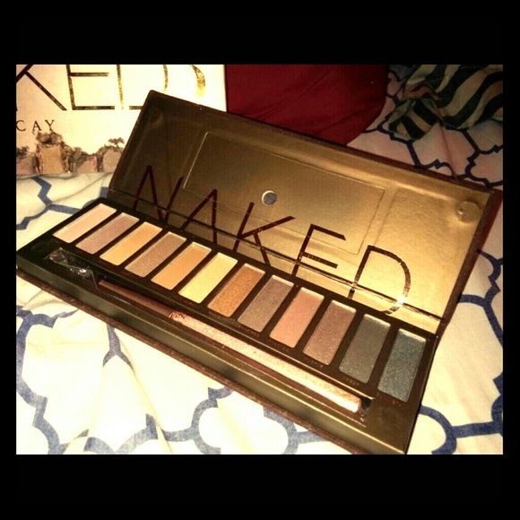 Urban decay Naked eye shadow set