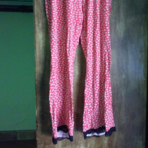 Pink Daisy PJ Pants - Picture 2 of 4