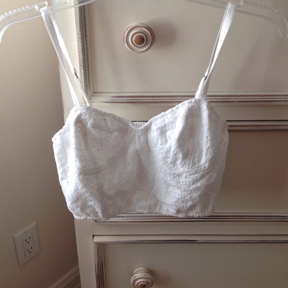 Hollister white eyelet crop top