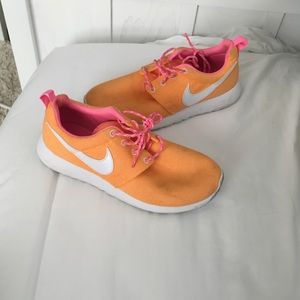 Nike shoes