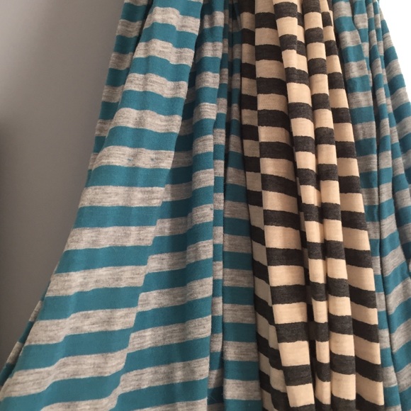 Scarves - Picture 2 of 3