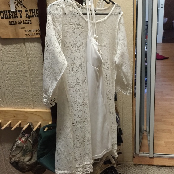 Large mini white dress with white under top