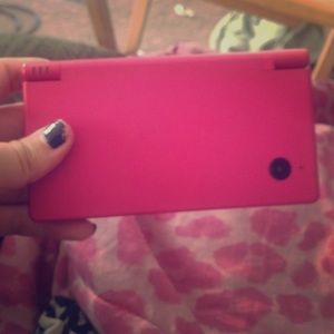 DSI perfect condition . Needs charger.