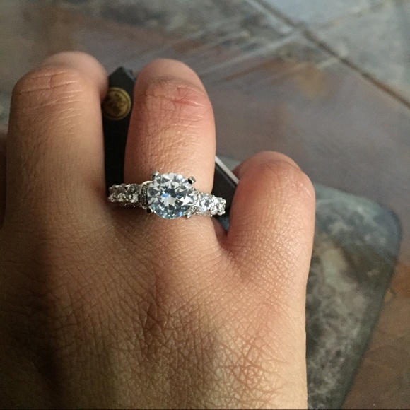 Beautiful ring silver - Picture 2 of 2