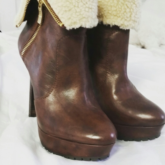 New BCBG Boots