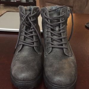 Rue 21 boots 💥💥final sale markdown💥💥