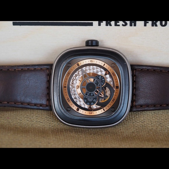 Seven Friday P2-1 - Picture 4 of 4