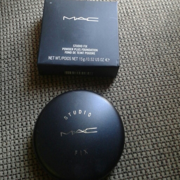 Studio Fix powder plus nc42