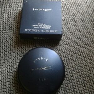 Studio Fix powder plus nc42