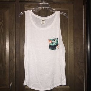 💥 TODAY ONLY💥 NWOT! PINK Victoria's Secret top