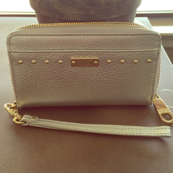 Badgley Mischka Handbags - Badgley Mischka silver metallic studded wallet