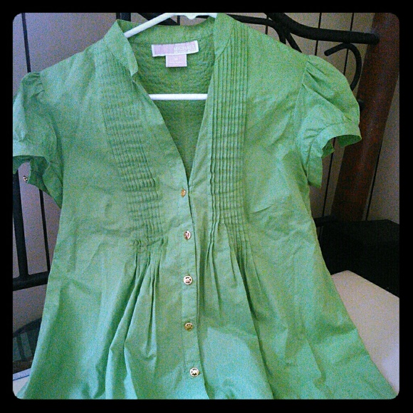 SOLLLDDD Petite MK shirt