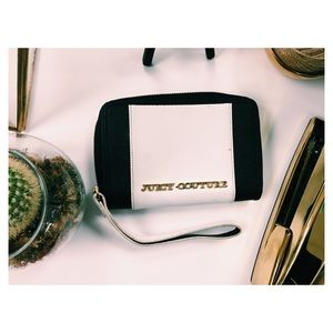 Genuine Juicy Couture Wristlet Wallet