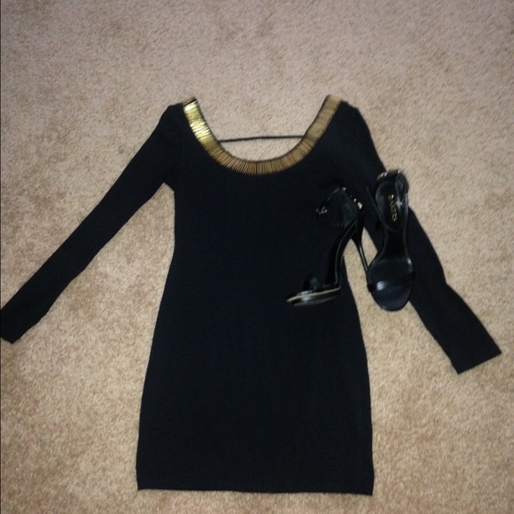Dress black & gold open back - Picture 2 of 3
