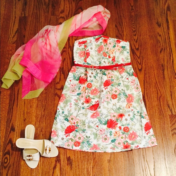 Fabulous Feminine Floral Strapless Dress Cotton 12