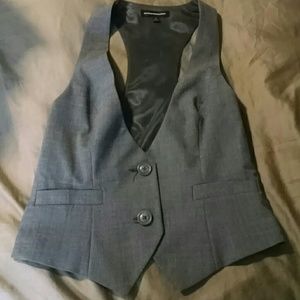Express vest