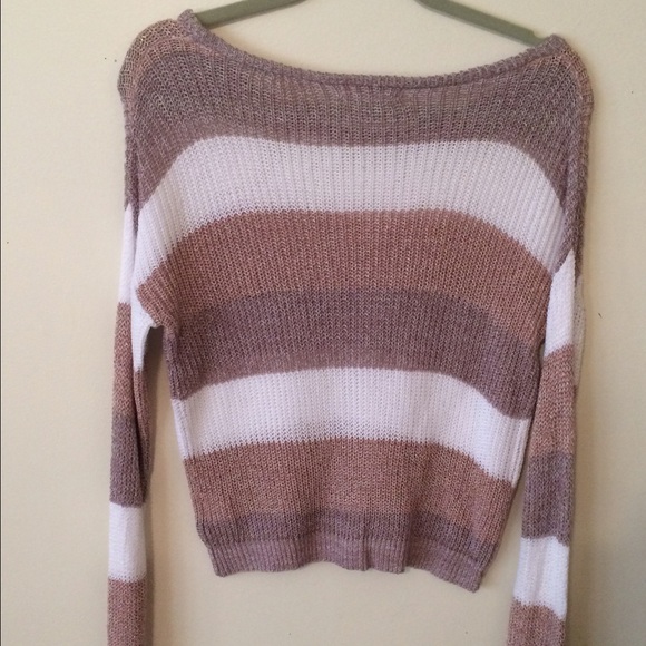 Off the shoulder sweater - Picture 2 of 2